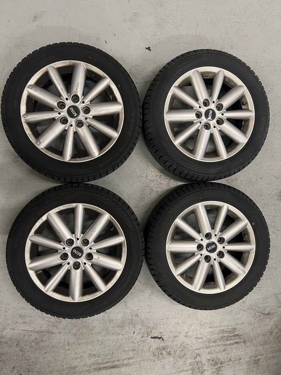 Mini Jantes: Winterkompletträder Mini Cooper 175/60/16 – D'occasion à Hünenberg par Auto-Klinik01