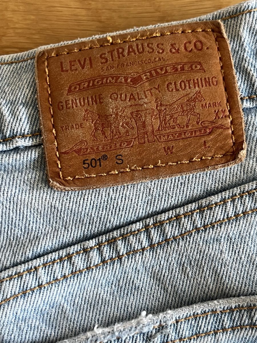 Levi's Jeans: Levi's 501 Jeans W26 L32 – Usato da Frauenfeld venduto da heyLani 4