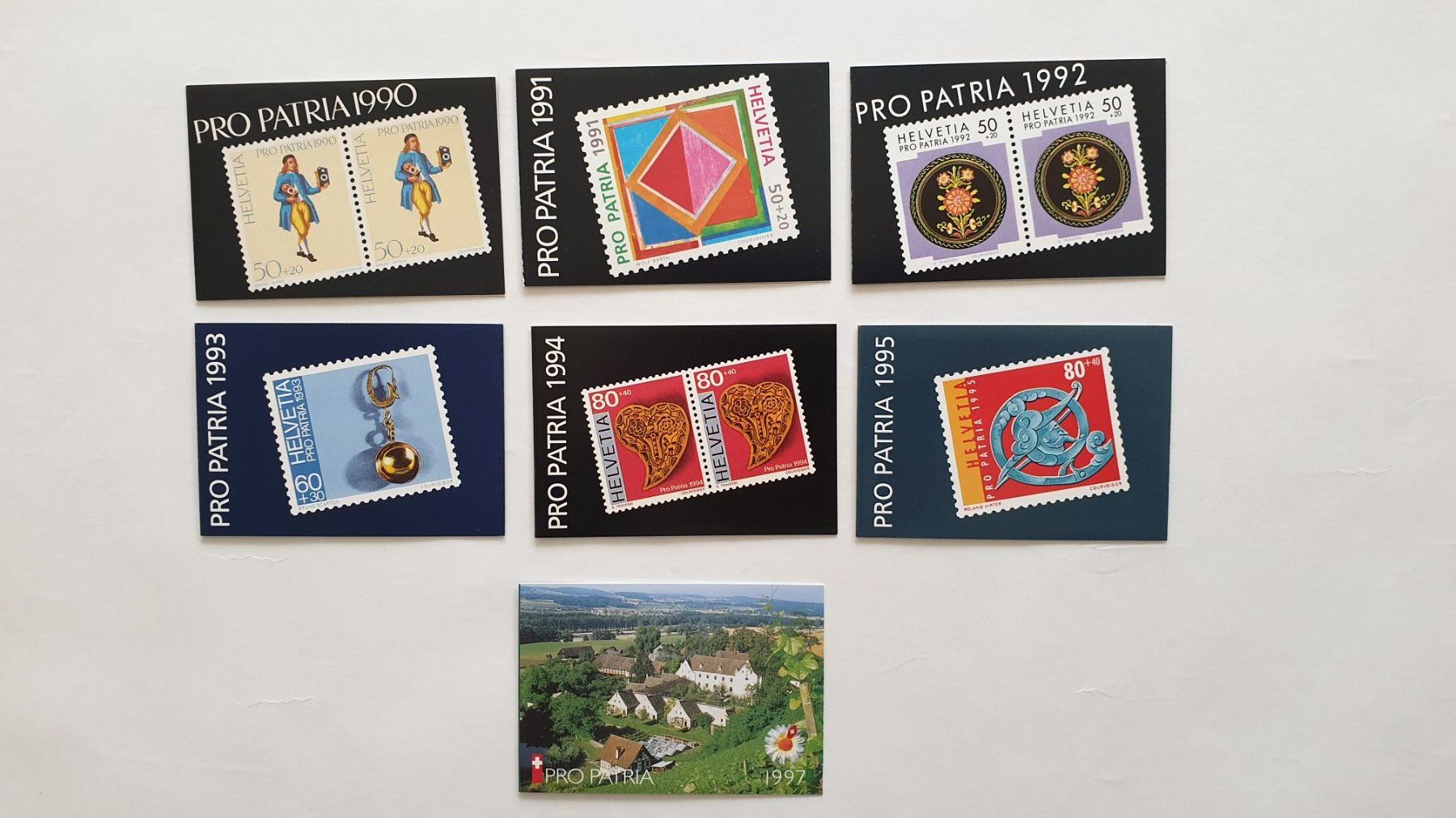 Tutti i francobolli: 7 Markenhefte. Pro Patria. 90iger. CHF 72.- – Nuovo e nell'imballaggio originale da Goldach venduto da armando_r