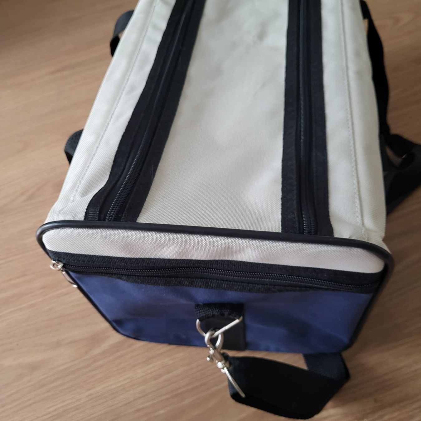 Swisspet Borse: Katze/ klein Hund Flugtasche – Usato da Schaffhausen venduto da AidaK 3