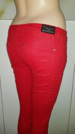 Jeans ZARA  Taille/Grosse  34 CH