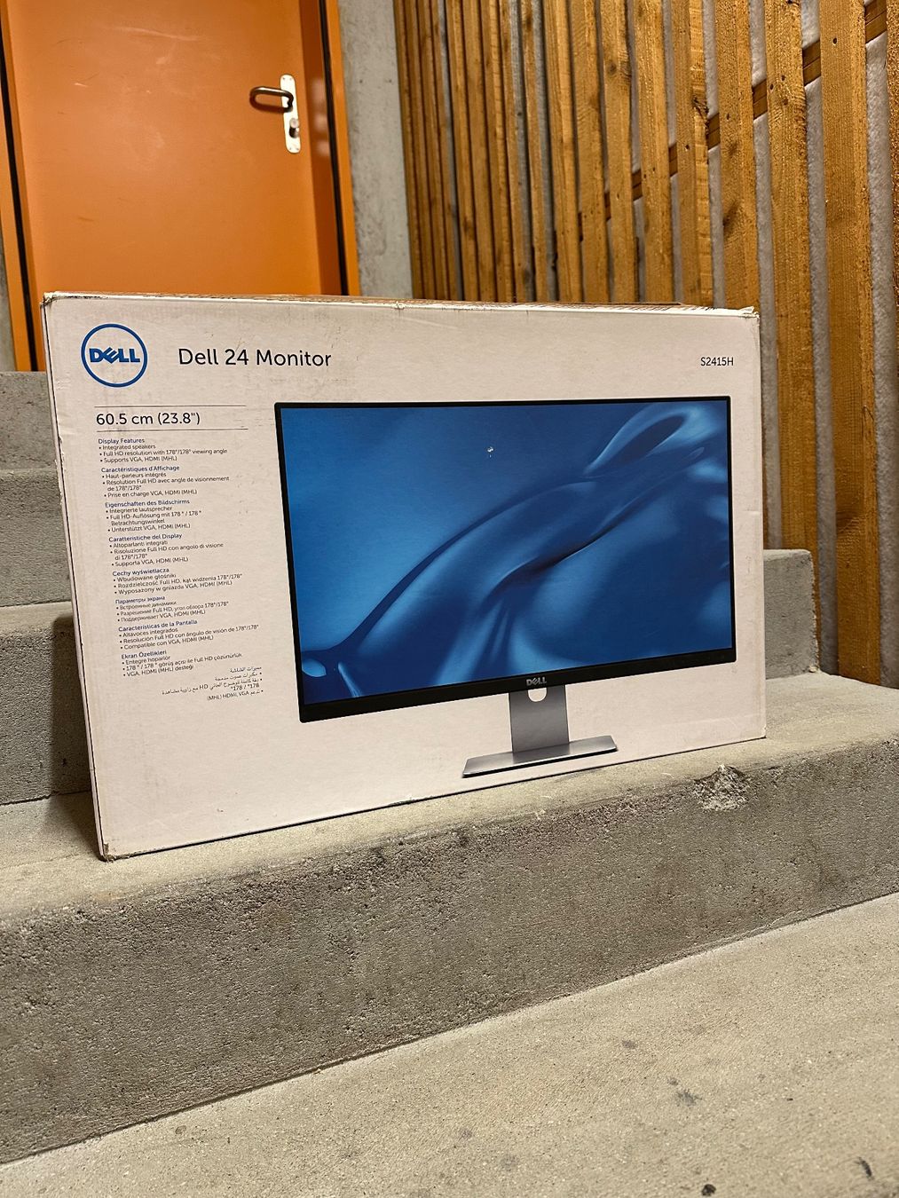 Dell Monitor: 24“ Bildschirm von Dell – Usato da Neuenhof venduto da tat_qm6s 6
