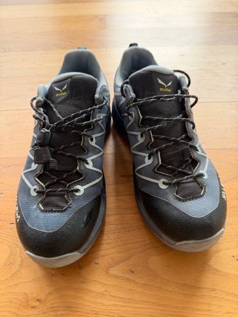 Salewa Scarpe per ragazzi: Salewa Kinder-Trekkingschuhe (Grösse 35) – Usato da lauerz venduto da racer176 2