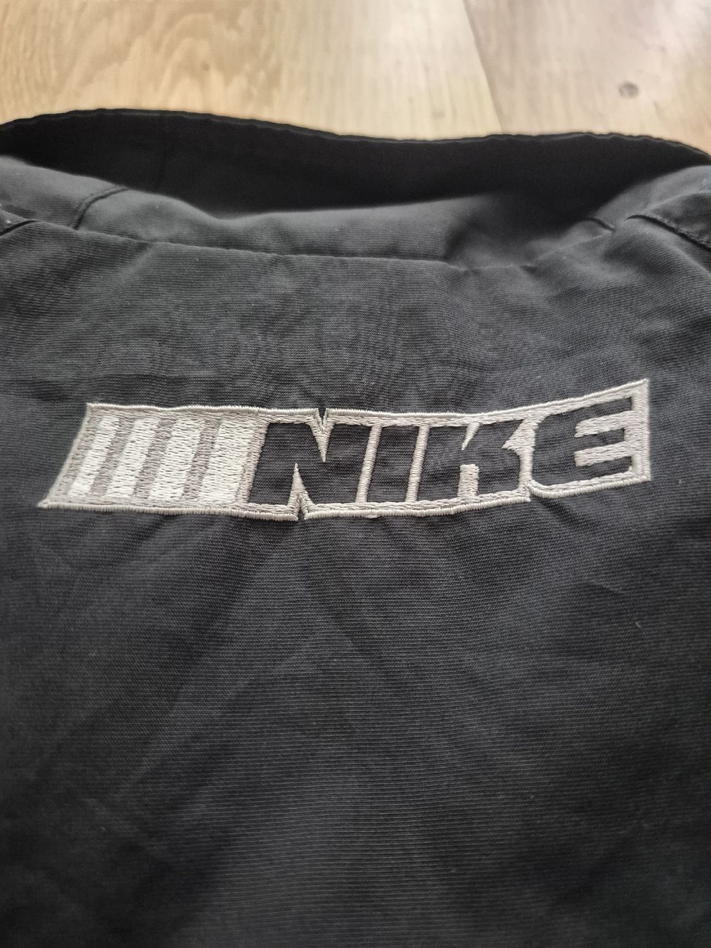 Nike Jacken: Veste Nike vintage 2000s  – Gebraucht aus Nidau von bab_nv6r 3