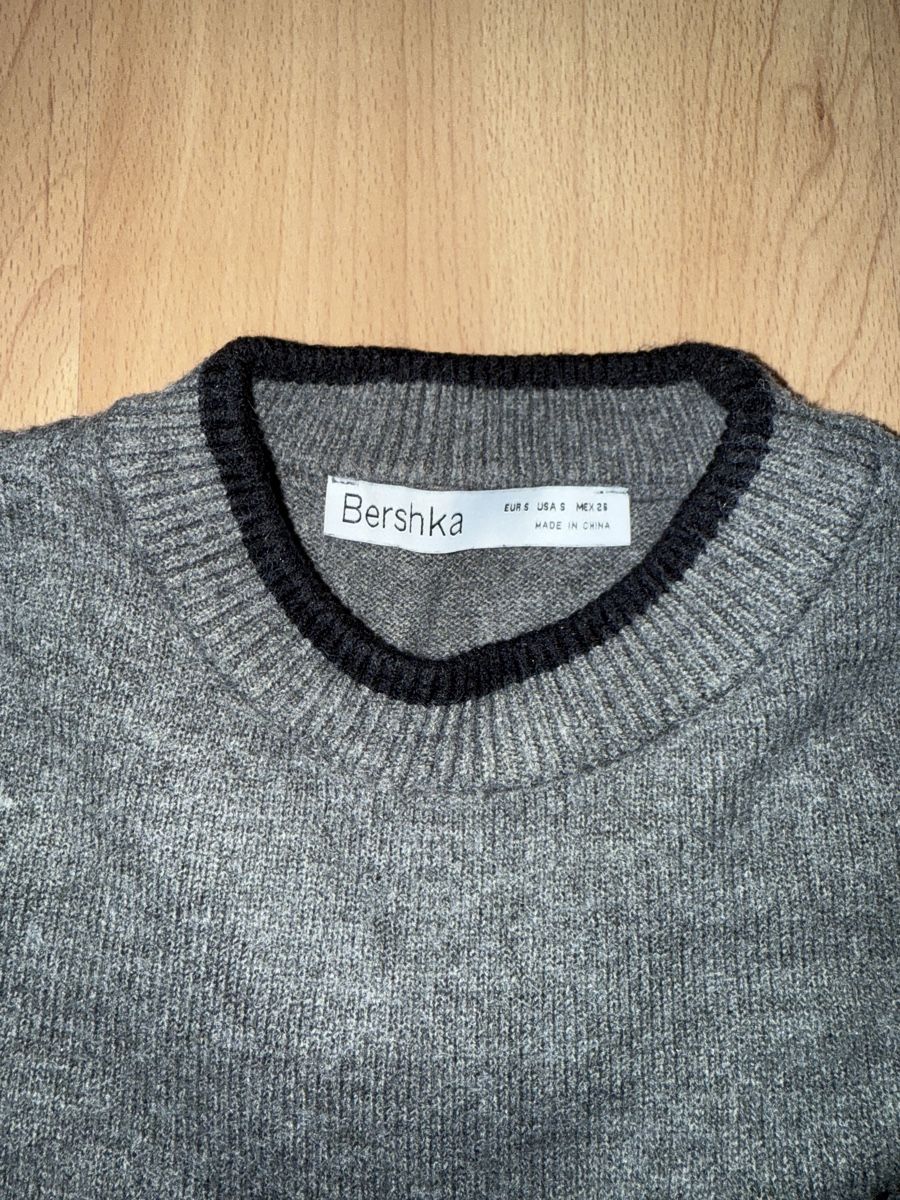 Bershka Maglioni & Felpe: Grauer Pullover Gr. S – Usato da Rotkreuz venduto da tha_lb6g 2