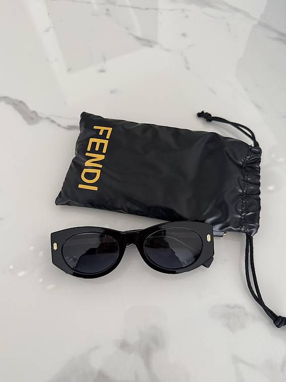 Lunettes & Verres: Fendi Sonnenbrille – D'occasion à Fribourg par jan_jgw6
