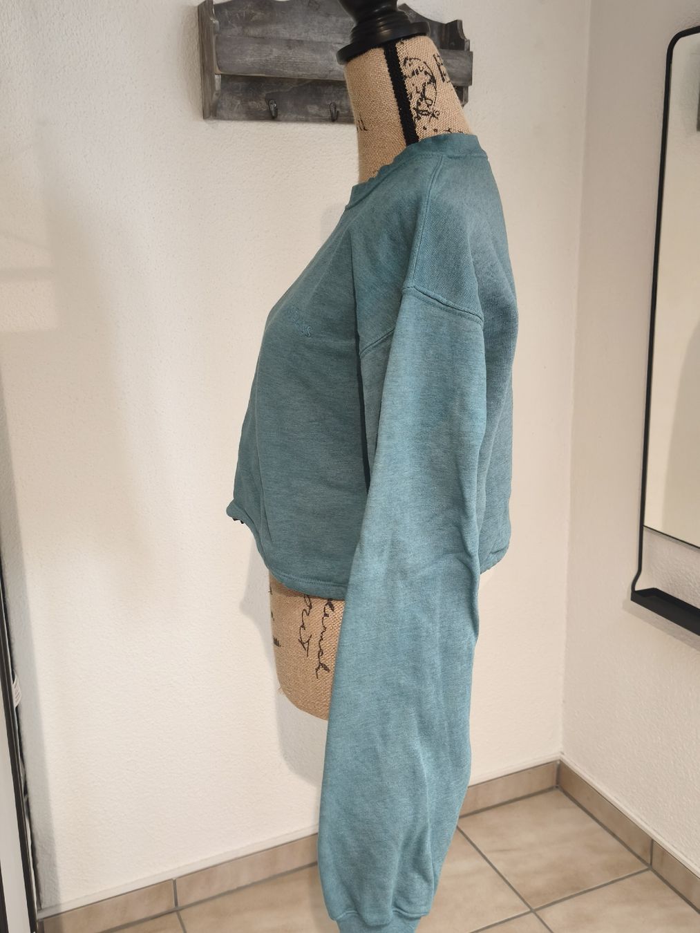 Maglioni & Felpe: Pullover BDG Damen Grösse S Petrol guter Zustand – Usato da Emmetten venduto da SecondhandSiska 1