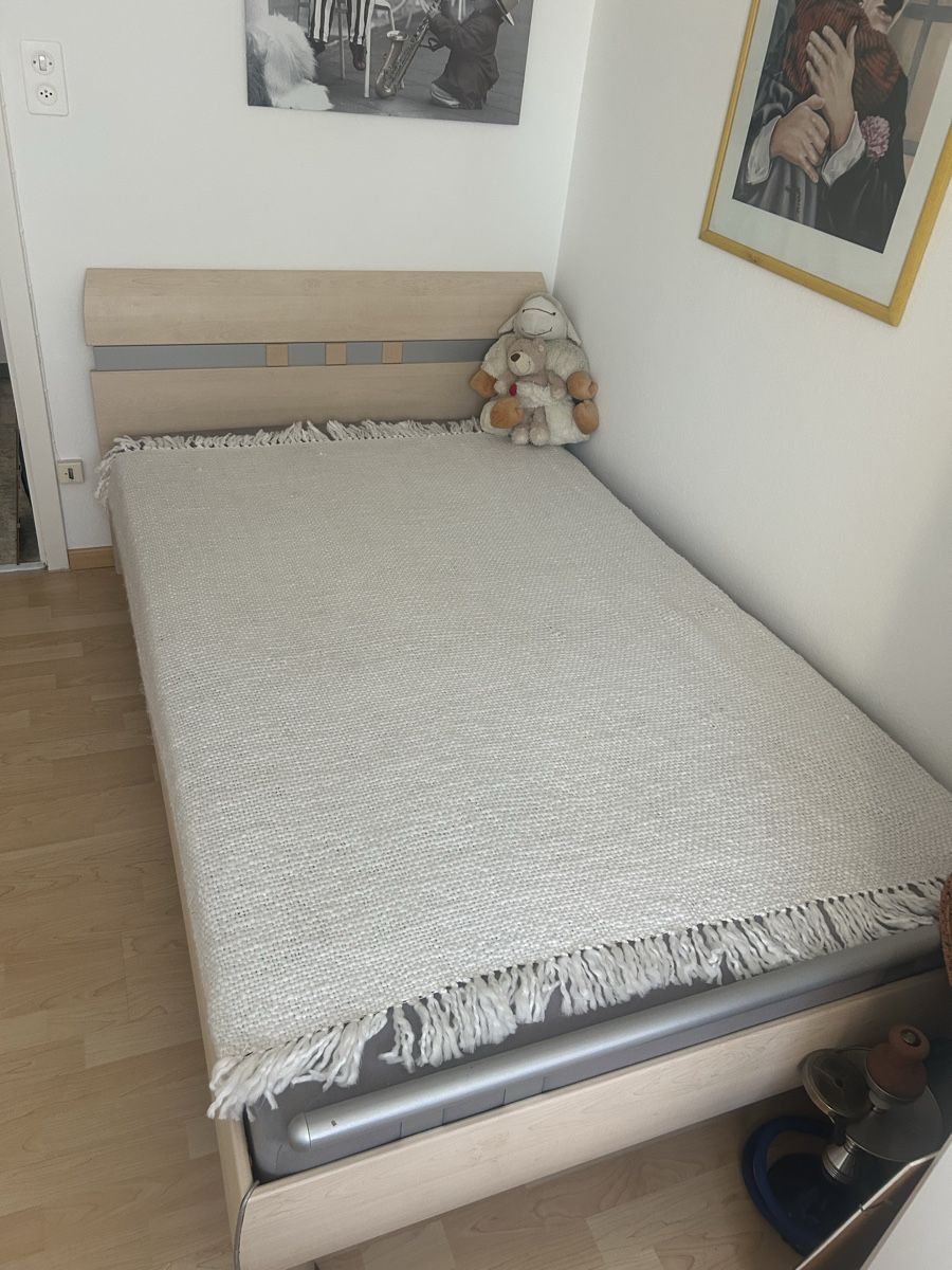 Letti: Bett mit gute Matratze – Usato da Bottighofen venduto da Kucki-2003