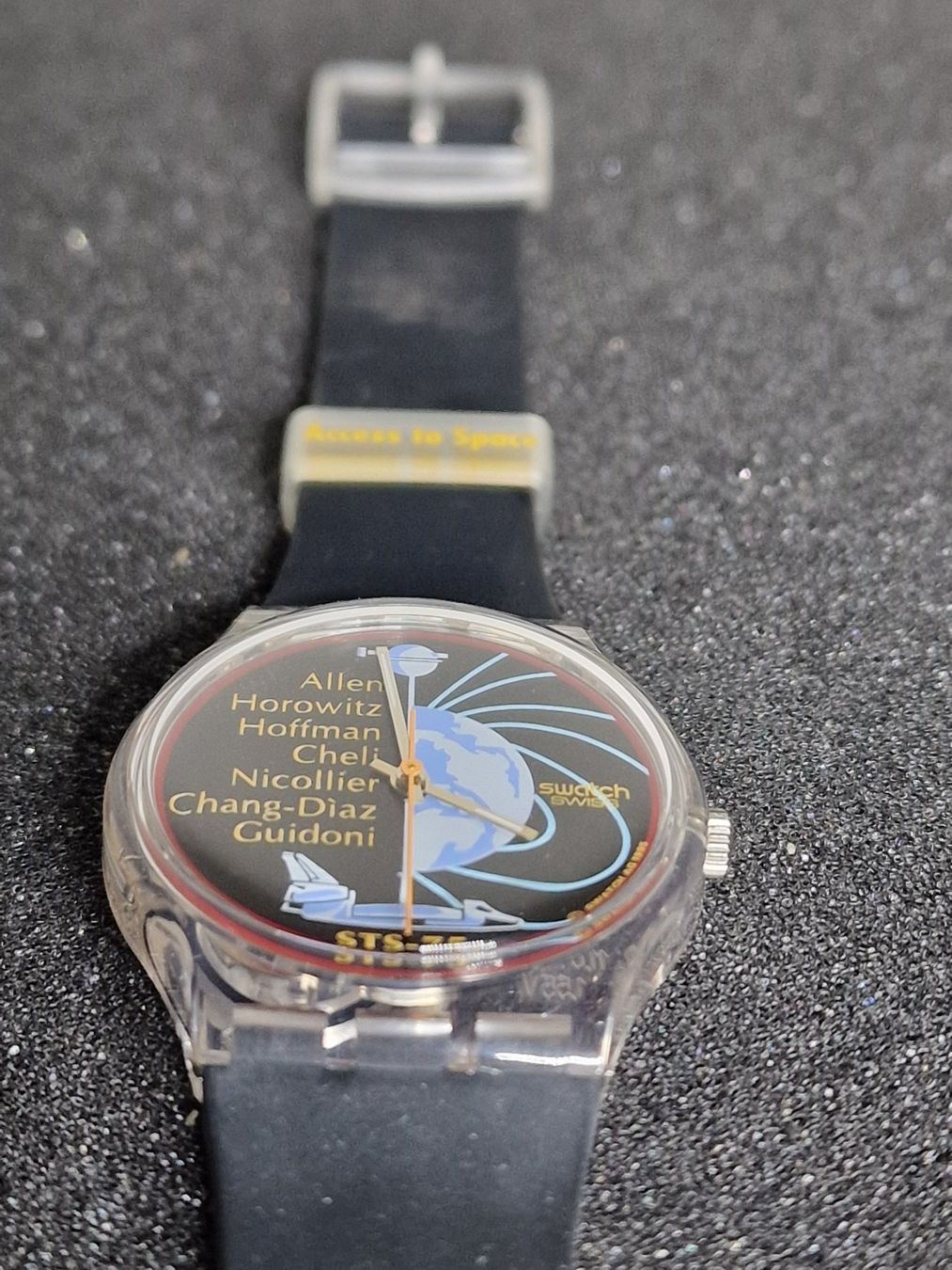 Swatch Orologi: 1995 Swatch ACCESS TO SPACE SKZ100, 34mm – Nuovo e nell'imballaggio originale da Bülach venduto da TimeDealsNow 9