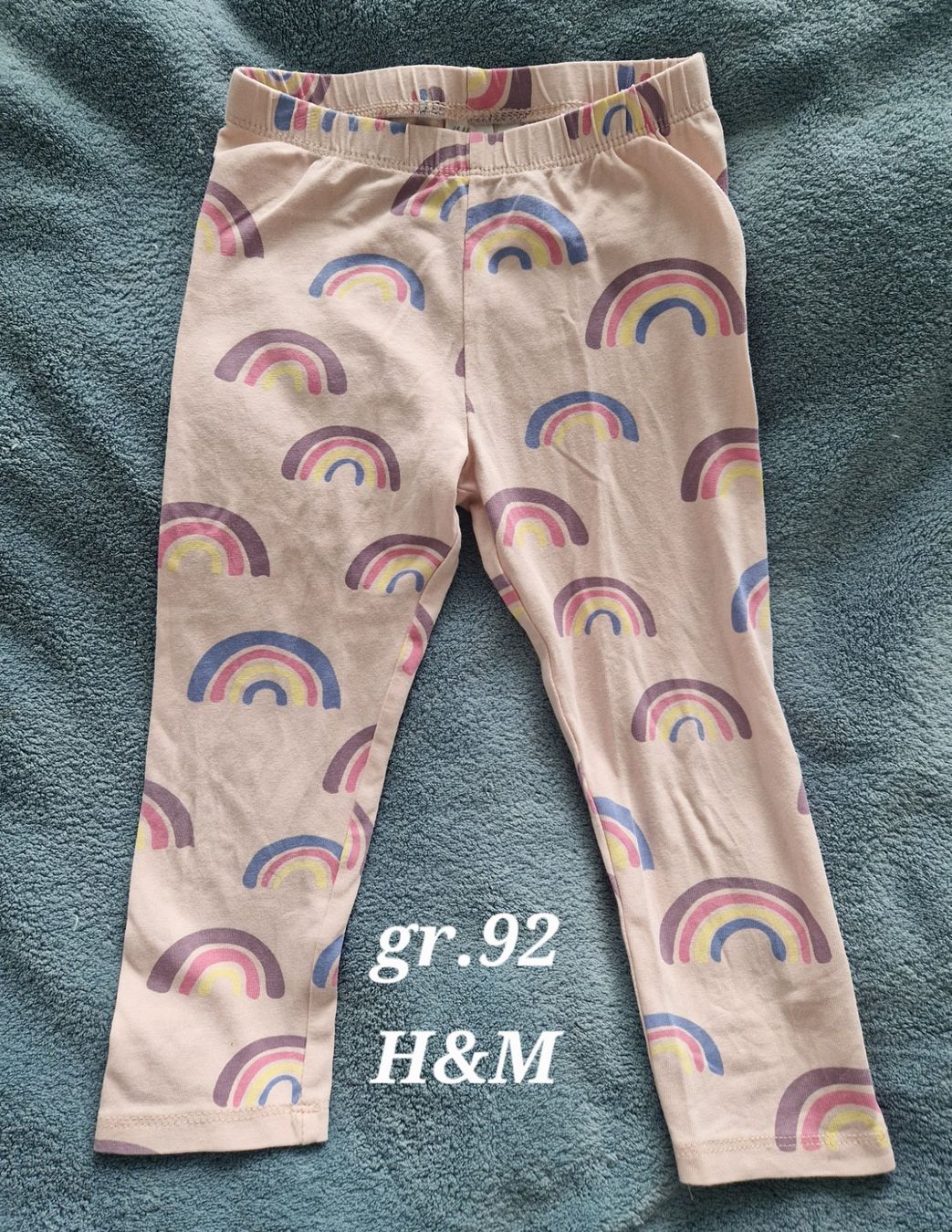 H&M Strumpfhosen & Leggings: Leggings Grösse 92 Regenbogen🌈 – Gebraucht aus Heimberg von Eleanor20