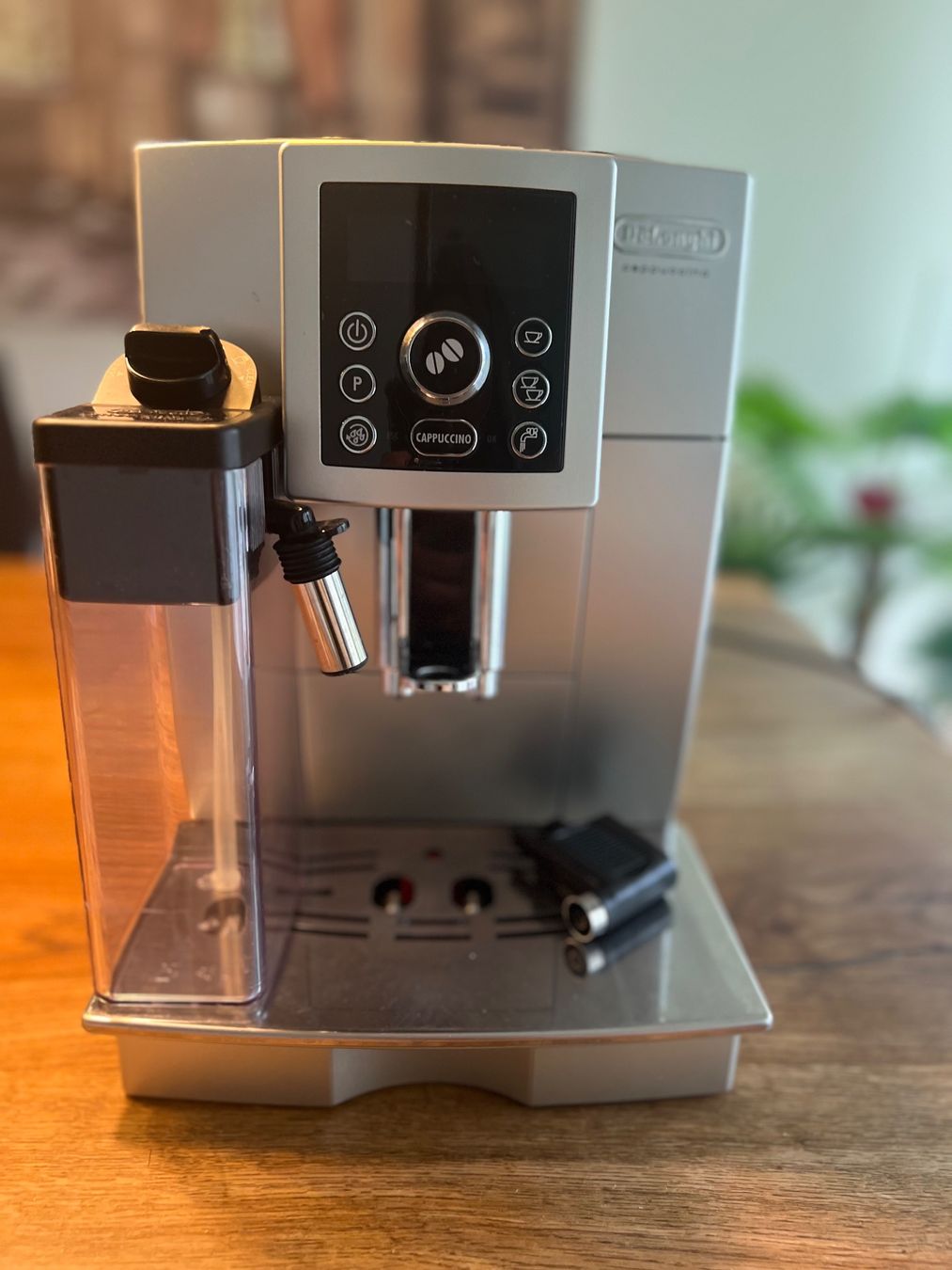 De'Longhi Macchine per caffè & Macchine per espresso: DeLonghi, Top Zustand! – Usato da Kriens venduto da baslu