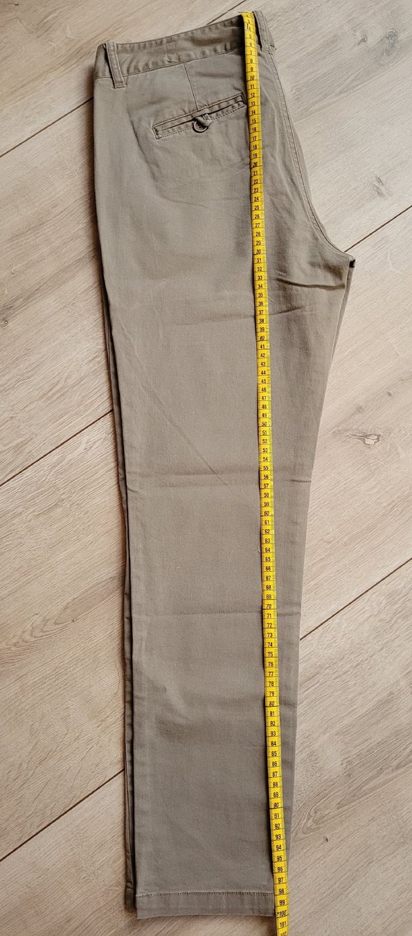 Benetton Pantaloni: Pantalon  Benetton – Usato da Les Verrières venduto da cjo_pd78 2
