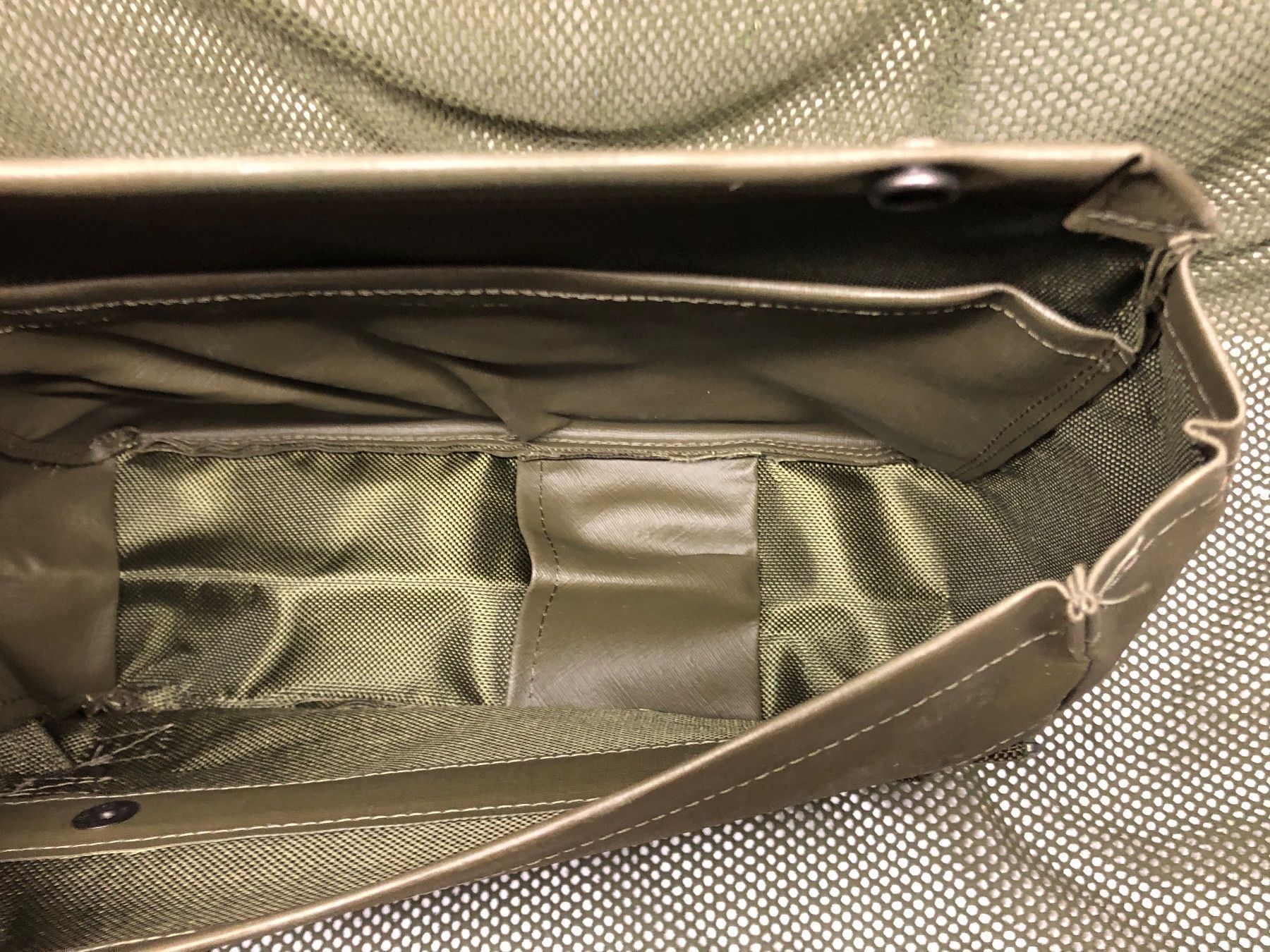 Schweizer Armee Borse: Schweizer Armee Gasmaskentasche Tasche Bauchtasche Beutel – Usato da Madiswil venduto da TEMISO 3