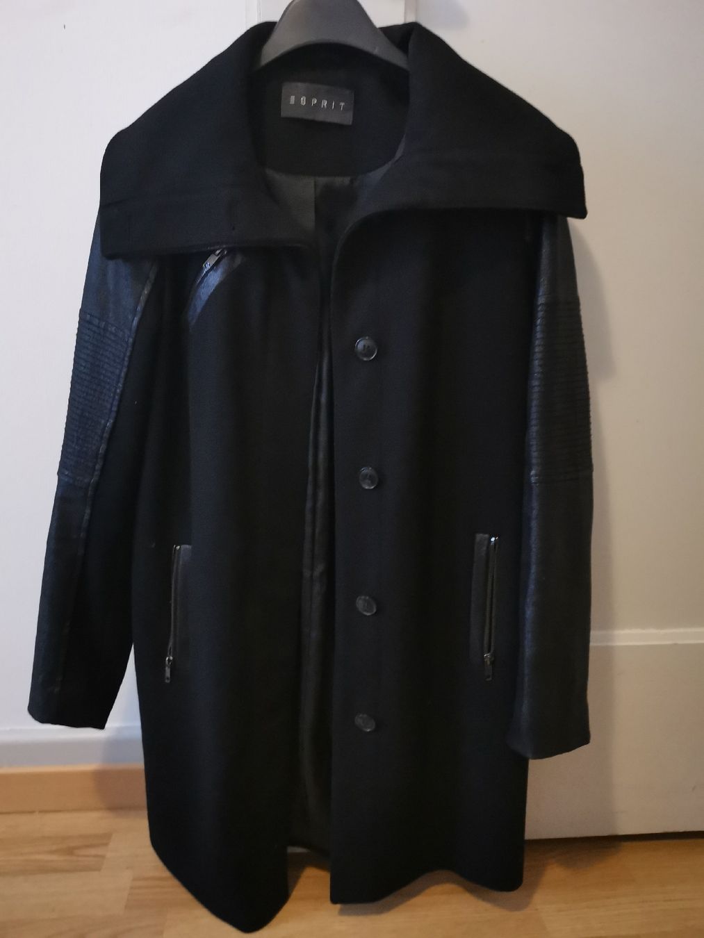 Esprit Manteaux: Manteau d'hiver Esprit, taille S – Neuf (Voir description) à Biel/Bienne par Edi5Roli3
