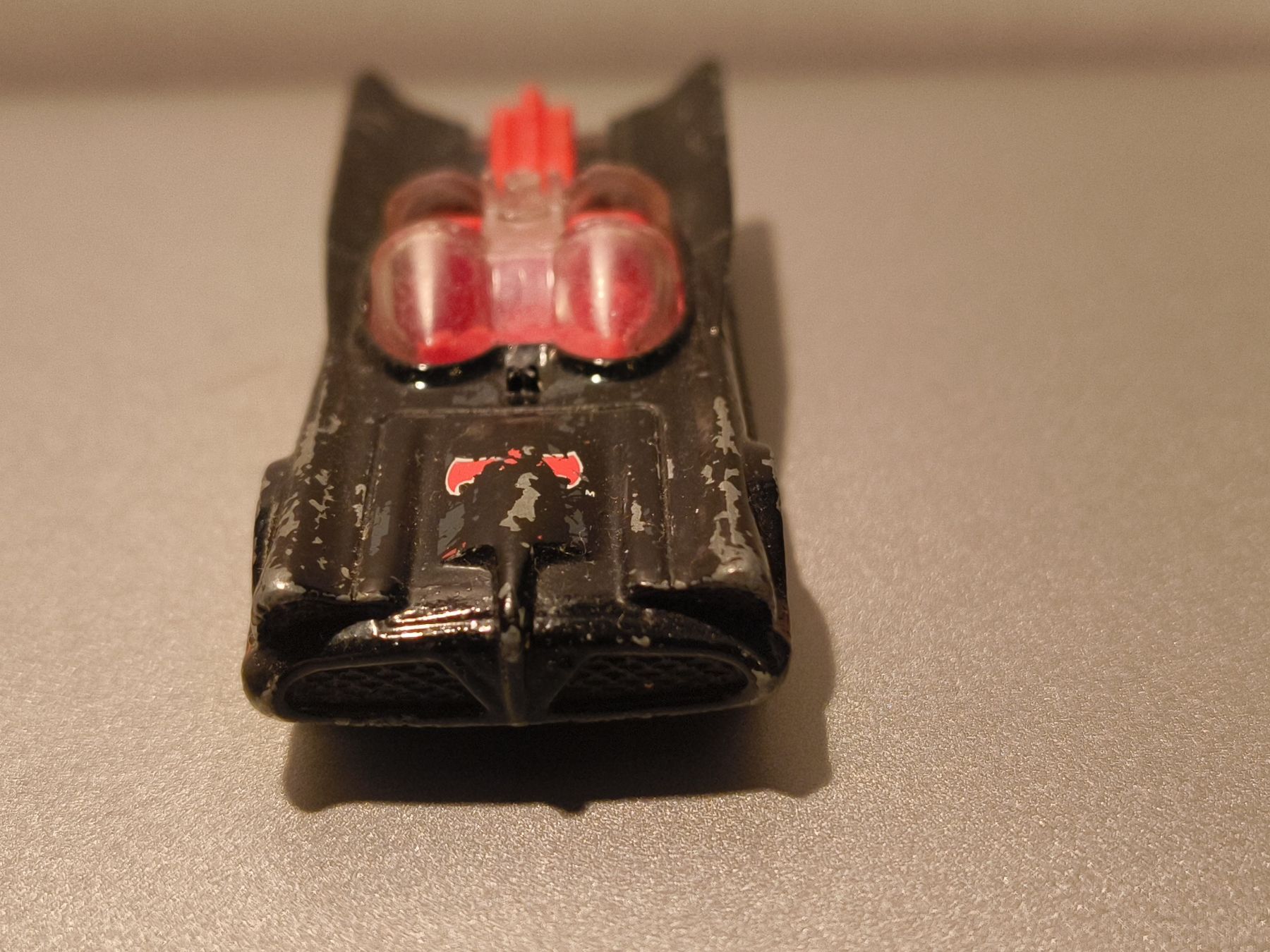 Hot Wheels Modellini d'auto: Hot Wheels Batmobile K6147 1/64 Malaysia DC Comics – Usato da stettlen venduto da VintageBern_ch 2