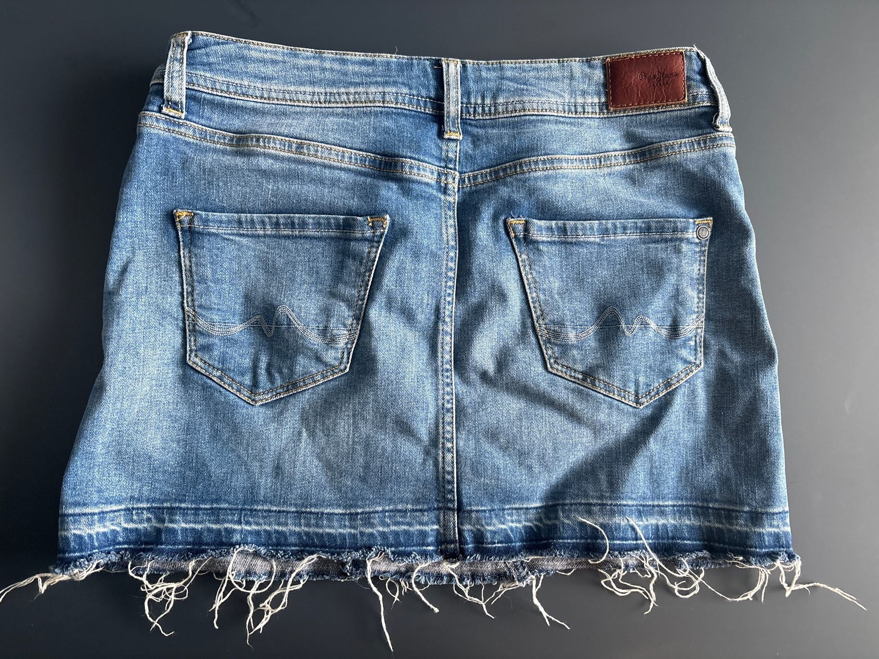 Pepe Jeans Gonne: Pepe Jeansrock – Usato da Lumino venduto da Red53 1