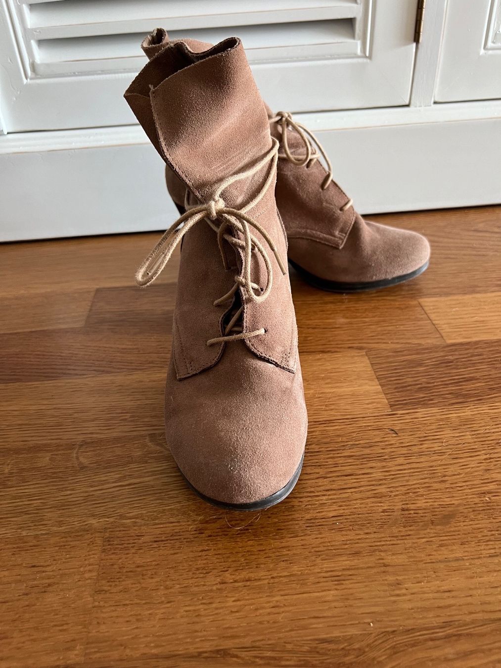Scarpe da donna: Stiefelette Gr.39 – Usato da Glattpark(Opfikon) venduto da ste_n99y 3