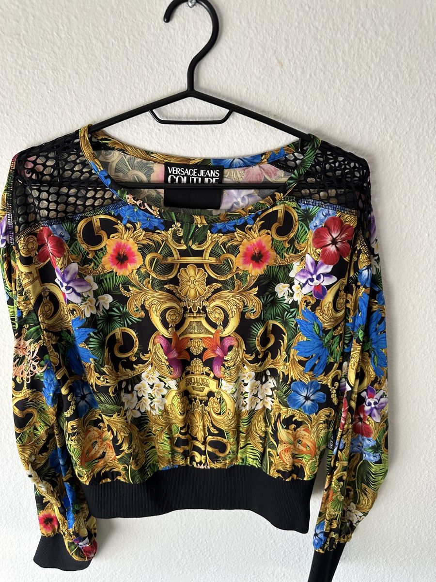 Versace Camicette: Versace Jeans Couture Mex28 – Nuovo (secondo la descrizione) da Weinfelden venduto da kam_jxz5