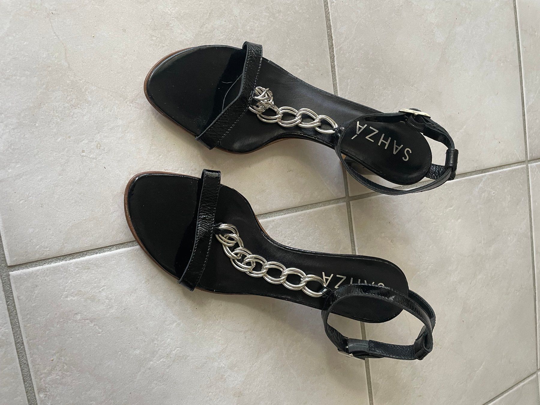 Scarpe da donna: NEUE Echt Leder Sandalen – Nuovo (secondo la descrizione) da Etoy venduto da Airesun 1