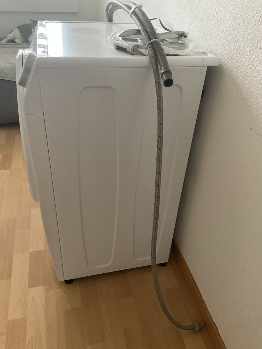 Candy Lavatrici: Candy Washing Machine - Compact & Energy Efficient! – Nuovo (secondo la descrizione) da Zürich venduto da kra_rlg8 1