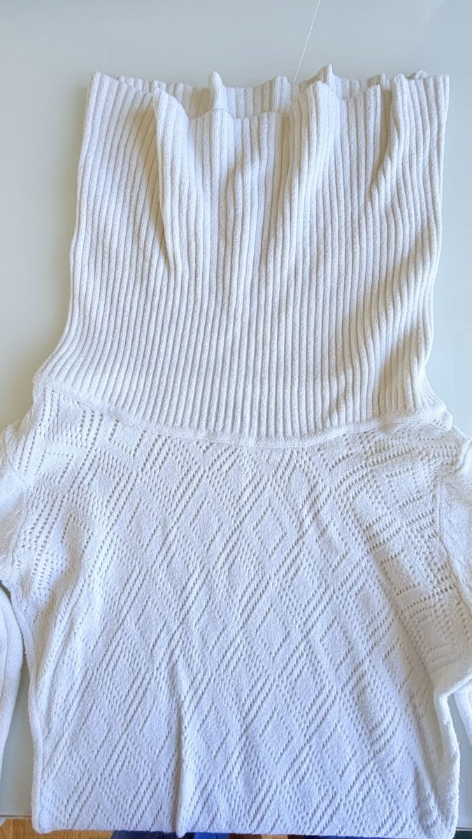 Vestiti: Damen Strickkleid weiss Grösse S – Usato da Jonen venduto da BMWE369 4