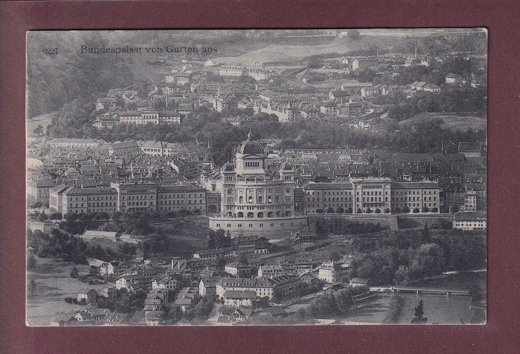Cartoline postali: BERN - Bundespalast von Gurten aus – Usato da Pully venduto da nicecards
