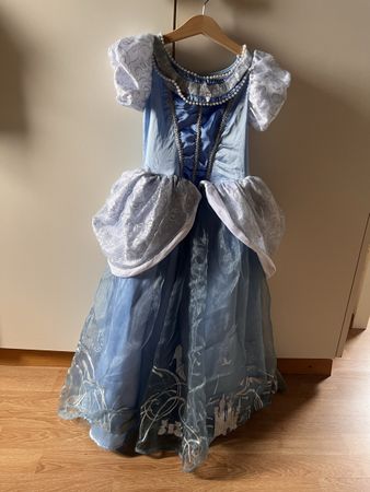 Magnifique robe/déguisement de Cendrillon Disneyland Paris 
