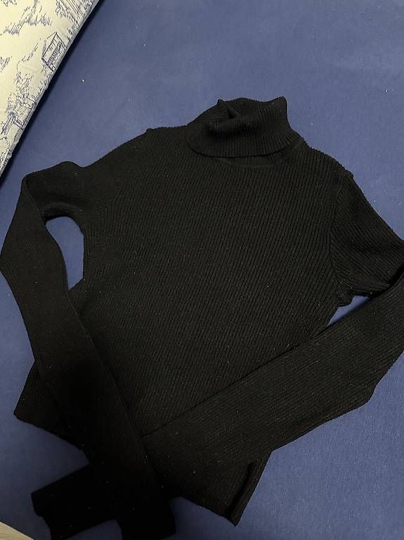 Maglioni & Felpe: Maglione M – Usato da Lugano venduto da ari_2v6v 1