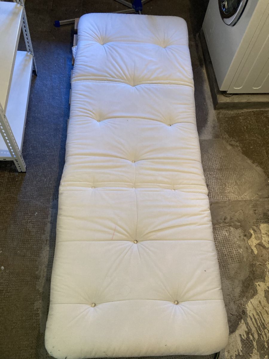 Ikea Divani: Futon Gästebett von IKEA – Usato da Basel venduto da hartmann017 2