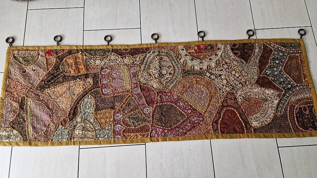 Alle Dekorationen: Wandteppich – Gebraucht aus Rümlang von alcantharilla123