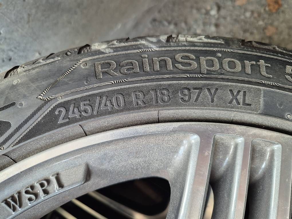 Pneumatici & Ruote complete: Sommerpneu mit Felgen 245/40 R18 – Usato da Schattenhalb venduto da Nico100705 2