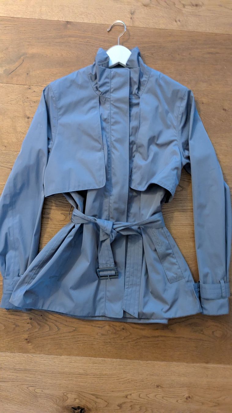 Didriksons Giacche: Didriksons Regenparka 36 top Zustand – Usato da Heerbrugg venduto da Bkoeppel90