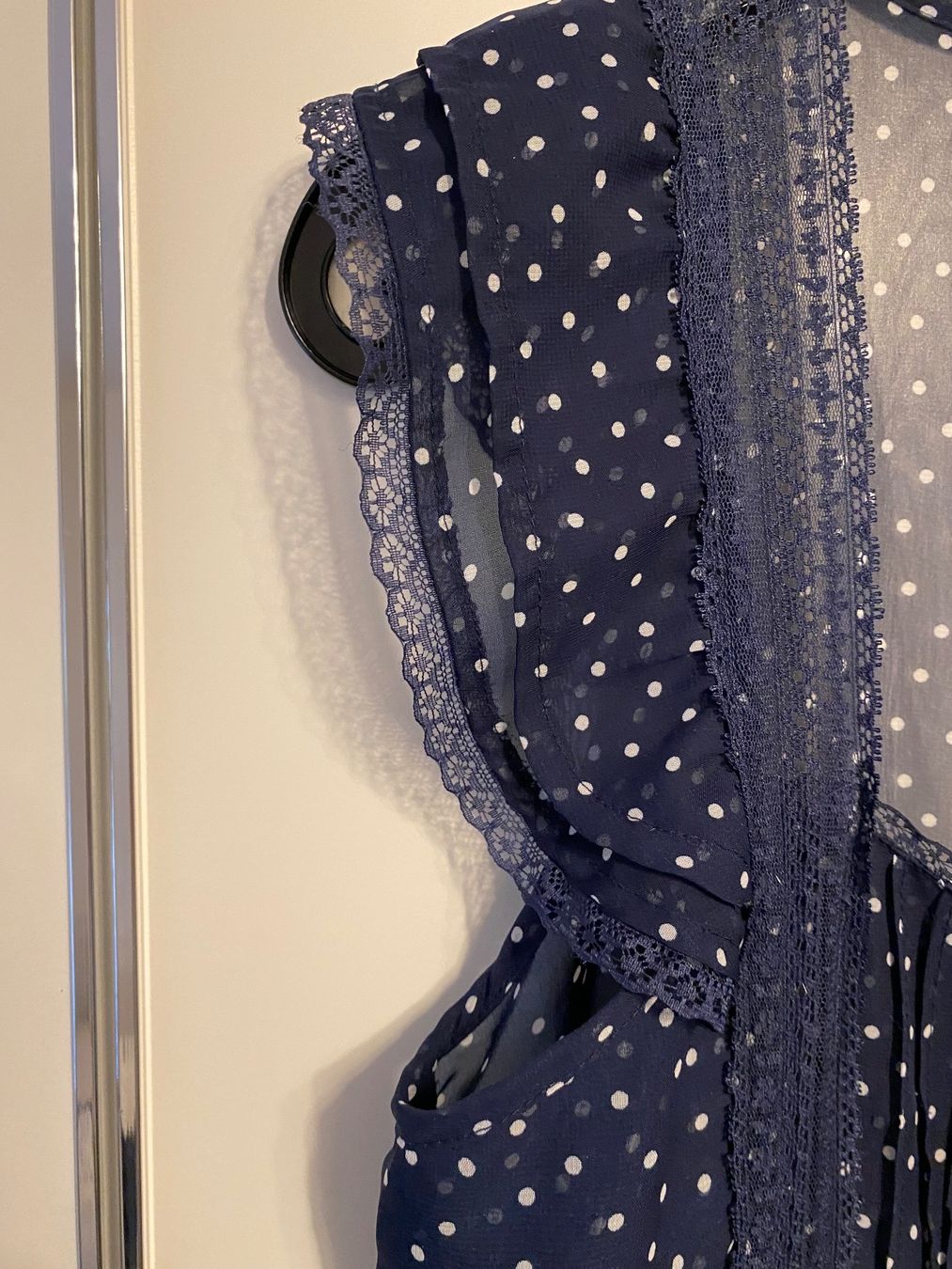 Chemisiers: Damen Bluse von AMISU gr.M – D'occasion à Pfungen par Sheki56 2