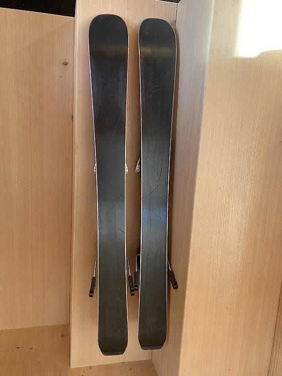 Skis: Salomon Ski 80cm – Gebraucht aus Brunnadern von Bumlebee 1