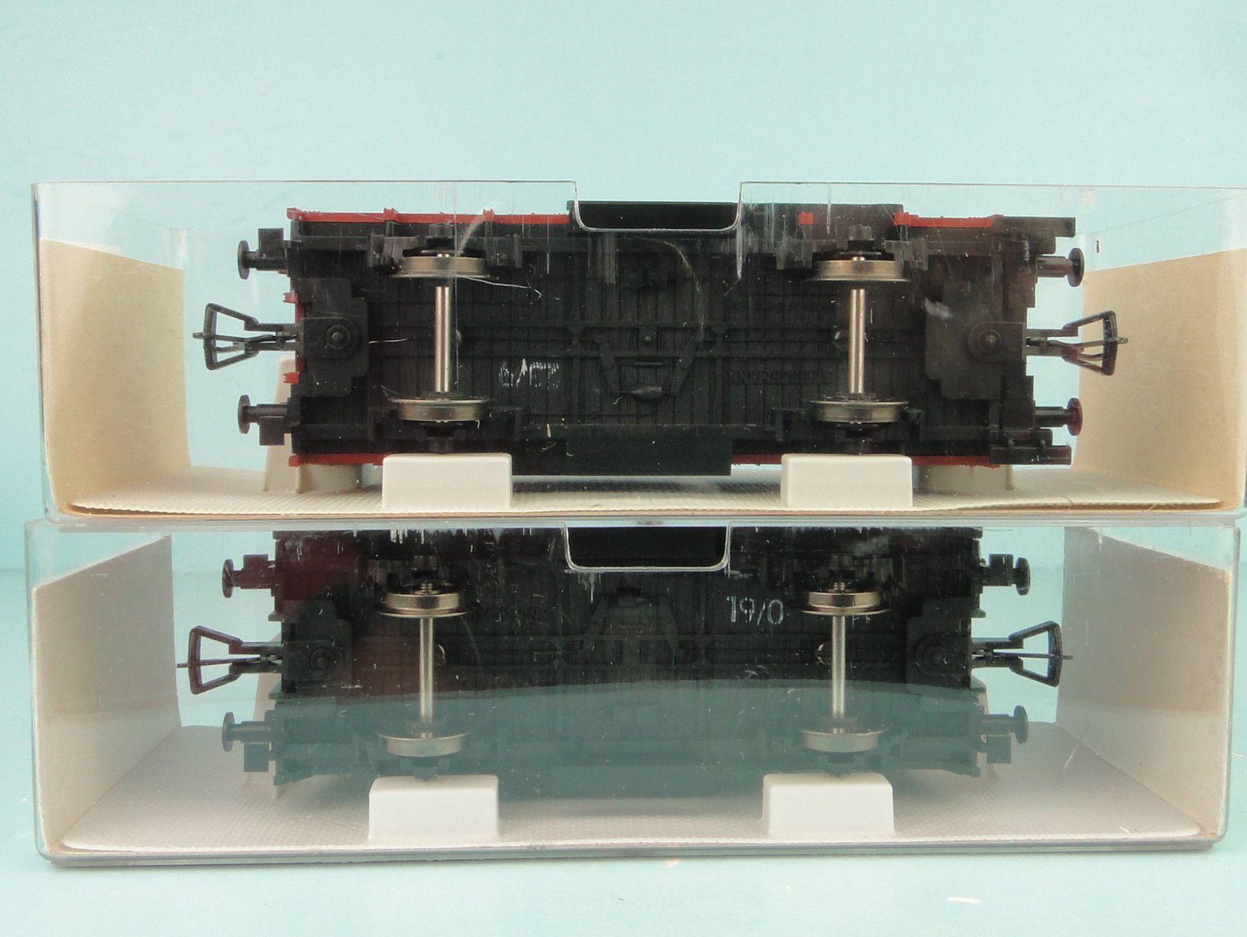 Fleischmann Modellini di ferrovie: Fleischmann H0 5351 5356 2 X Güterwagen, NEU – Usato da Bülach venduto da cann11 2