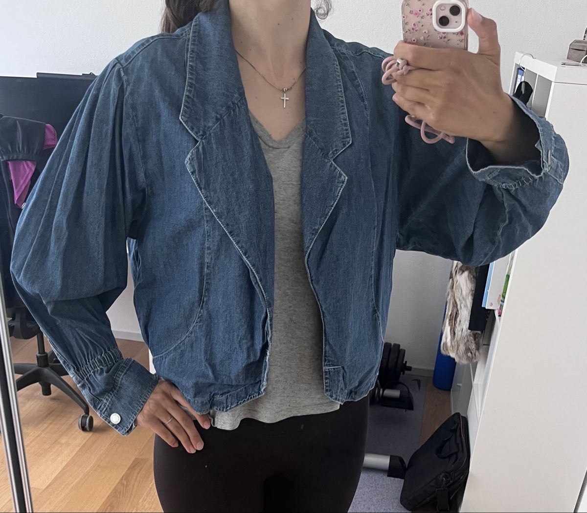 Vestes: Vintage Jeansjacke mit Puffärmeln – Neuf (Voir description) à Emmenbrücke par zak_5wtm