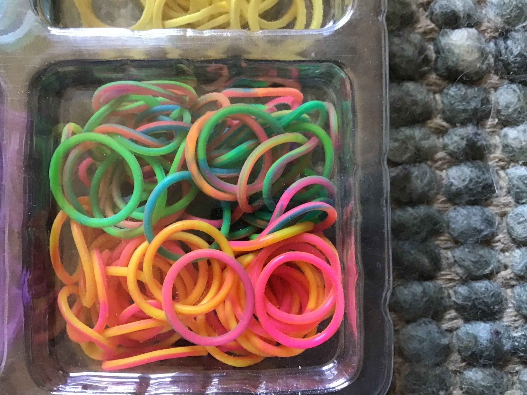Kit bricolage: Bastelset: Craze Loops Fun-Box, Armbänder selber machen! – Usato da Langrickenbach venduto da orangecircledance 2