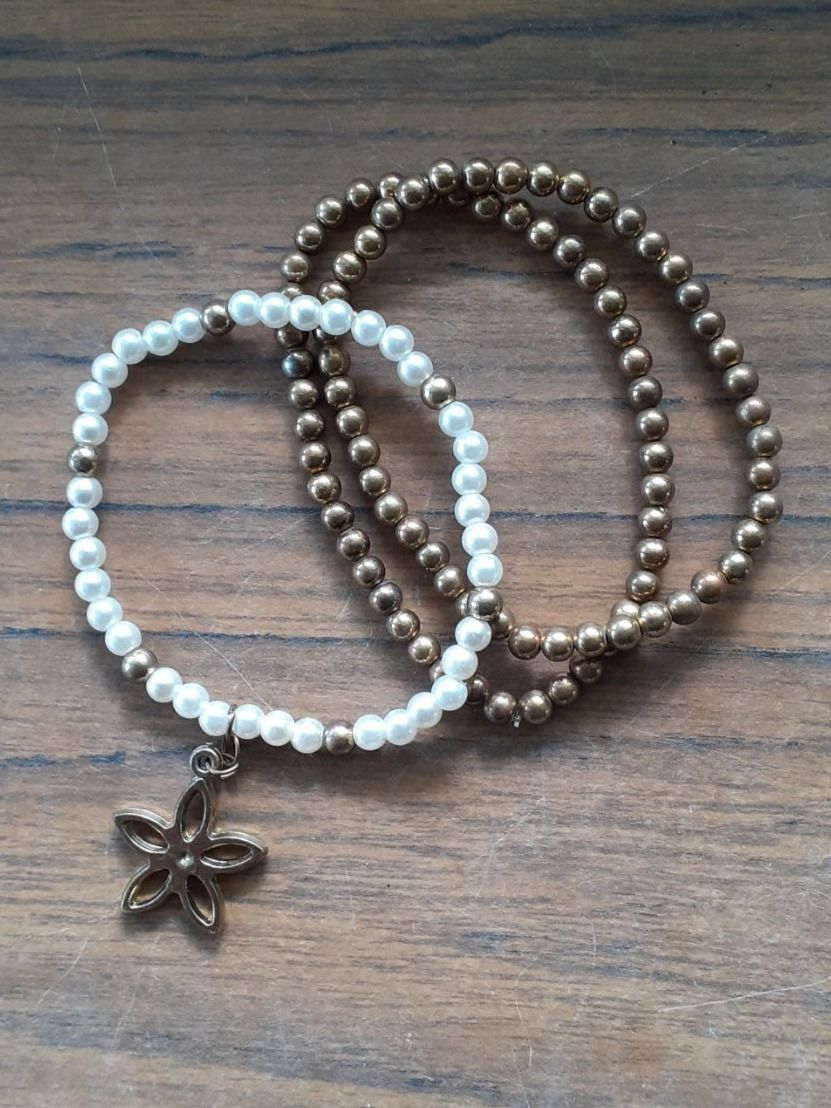 Bracciali & Braccialetti: 3 Armbänder Modeschmuck – Usato da Mörschwil venduto da wunderkiste44