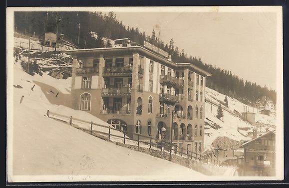 Cartoline postali: Foto-AK Davos, Sanatorium Dr. Wolfer im  – Usato da Berlin venduto da bartko-reher