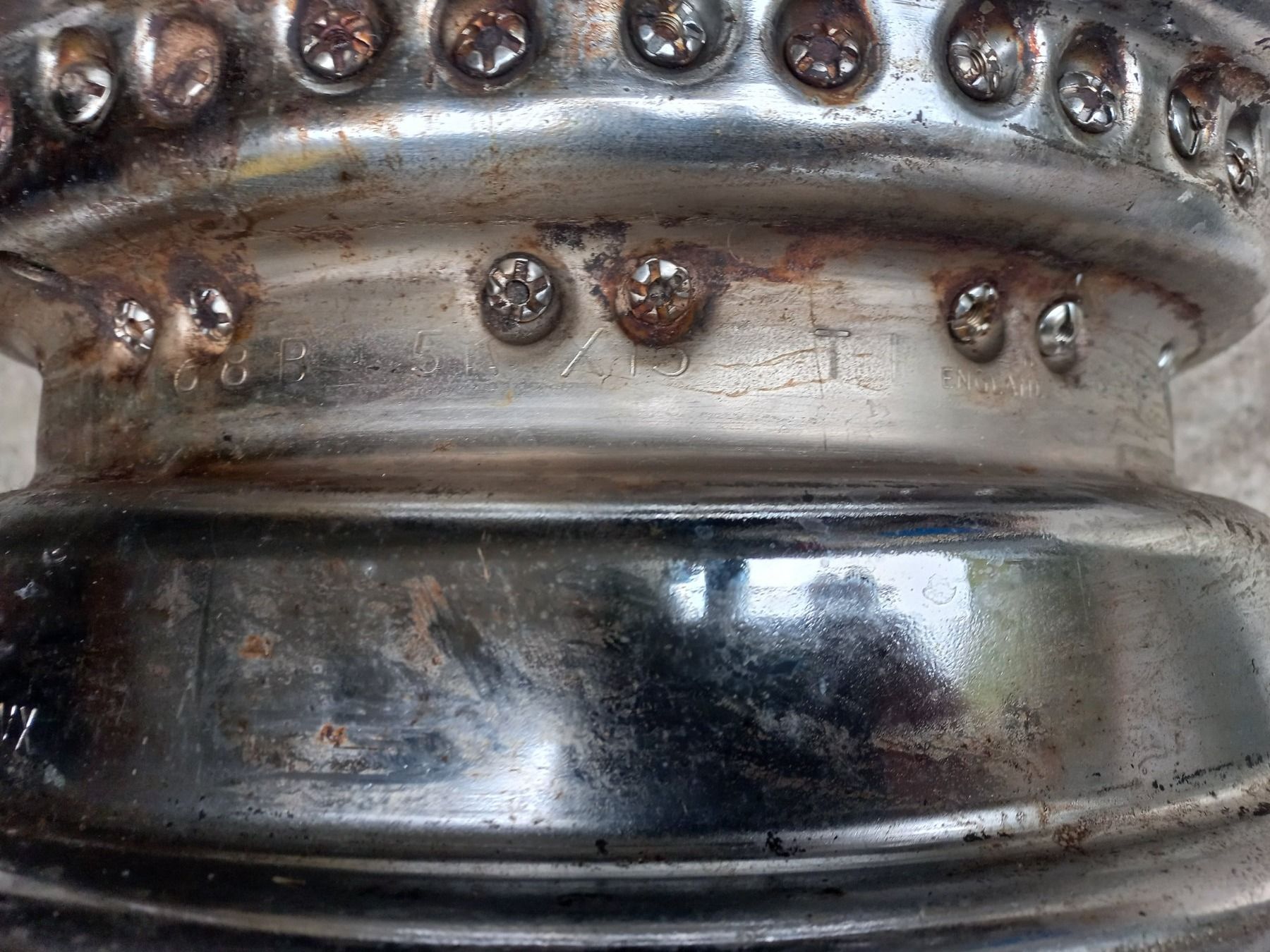 Jaguar Cerchioni: 2 Oldtimer 5x15 " Speichenfelgen Verchromt vermutl. Jaguar ? – Usato da CH - DULLIKEN venduto da swissclassicparts 8