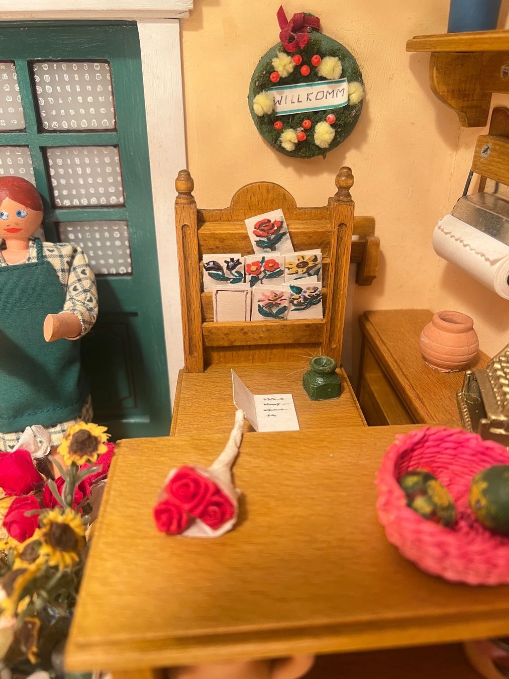 Case e mobili per bambole: Puppenstube Blumenladen Käthi – Usato da Melide venduto da fashiono5 2