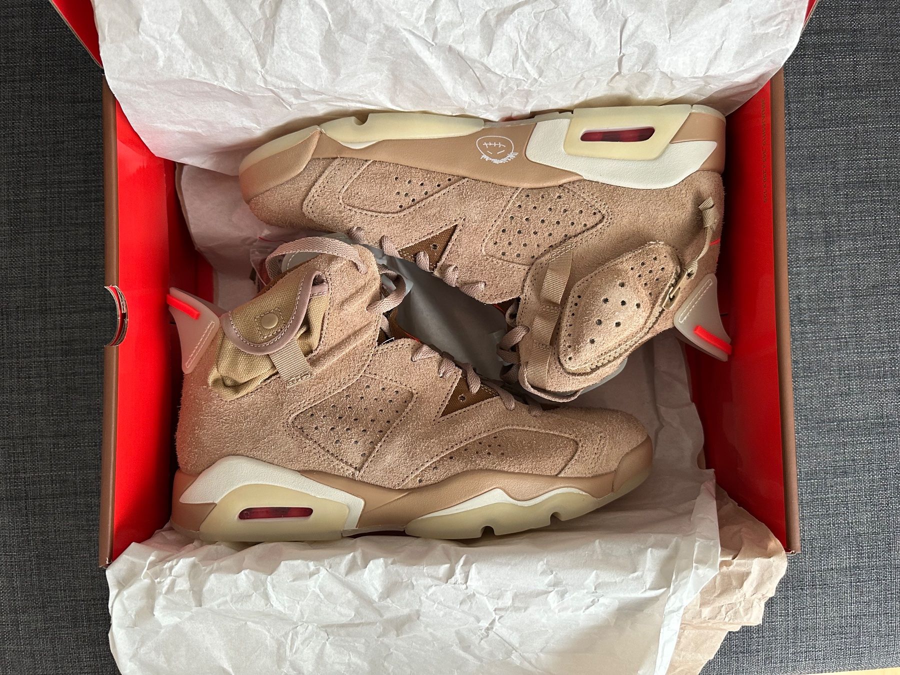 Jordan Scarpe da uomo: Jordan 6 Retro x Travis Scott – Nuovo e nell'imballaggio originale da Wallisellen venduto da ntroulis80 8