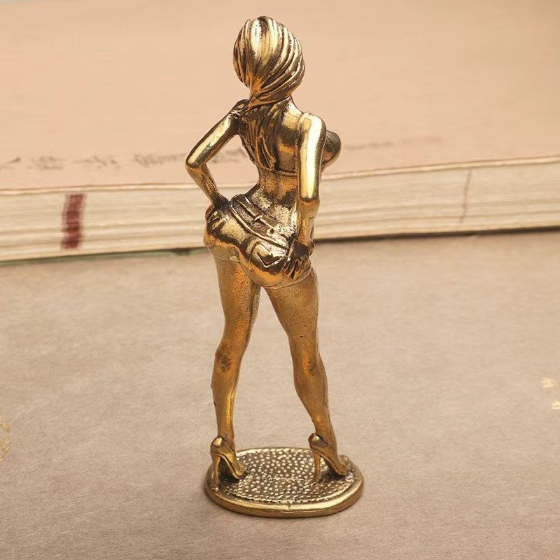 Statuette: Sexy Frau Figur aus Messing – Nuovo (secondo la descrizione) da Uerkheim venduto da Kaufoption 5