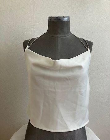 Haut d'été blanc avec strass - Parfait pour les fêtes! T M