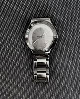 Montre Swatch 🇨🇭métal noir bon état