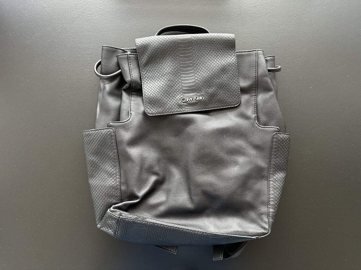 Calvin Klein Zaini: CALVIN KLEIN RUCKSACK – Usato da Regensdorf venduto da sofia681 1