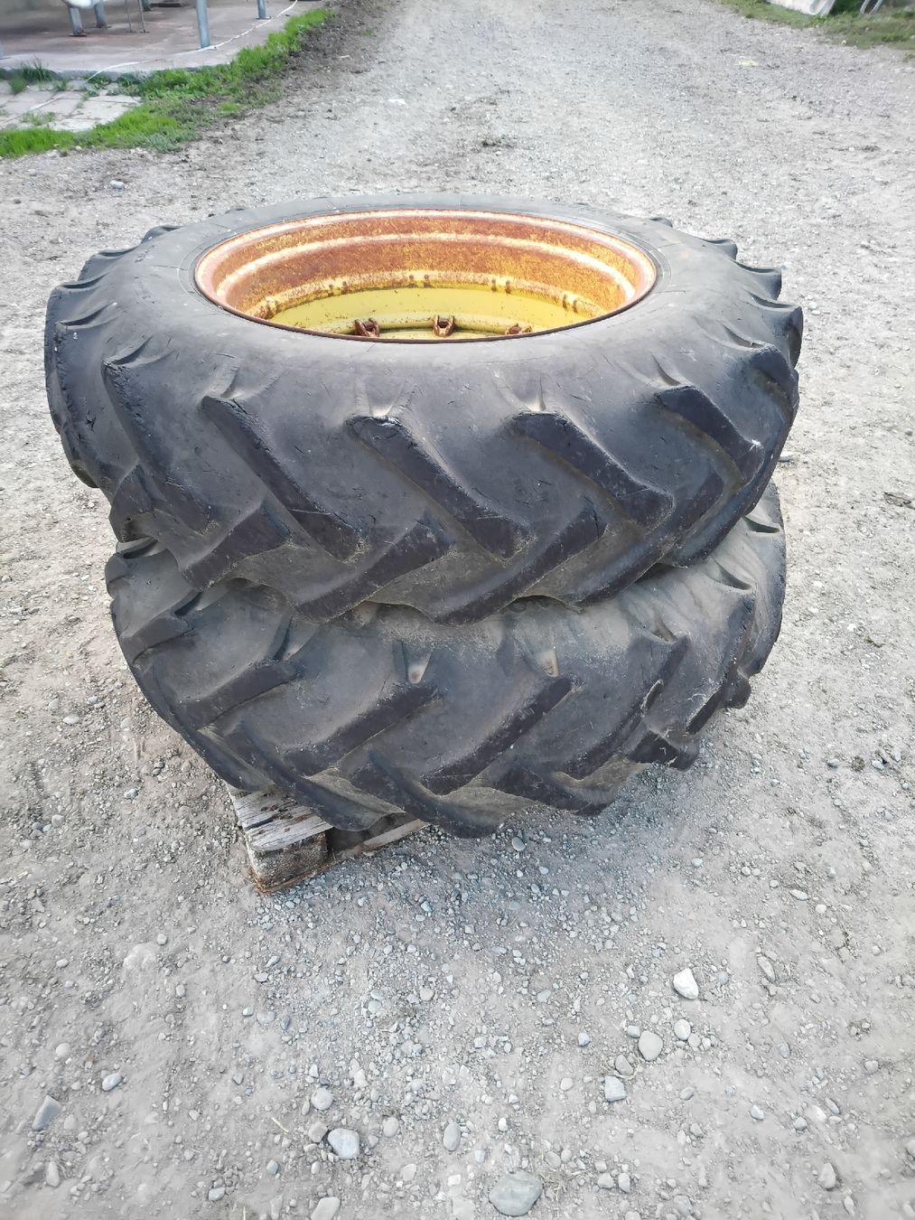 Pneumatici & Ruote complete: Traktorräder John Deer – Usato da Eschenz venduto da Maesi22