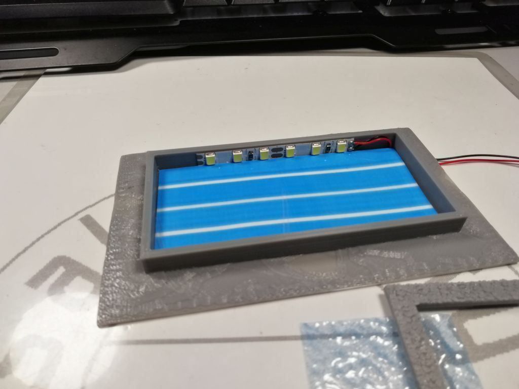 Modellini di ferrovie: Mini-Bausatz Swimming-Pool 1, 12V DC – Nuovo (secondo la descrizione) da Luzern venduto da Salefactory 3