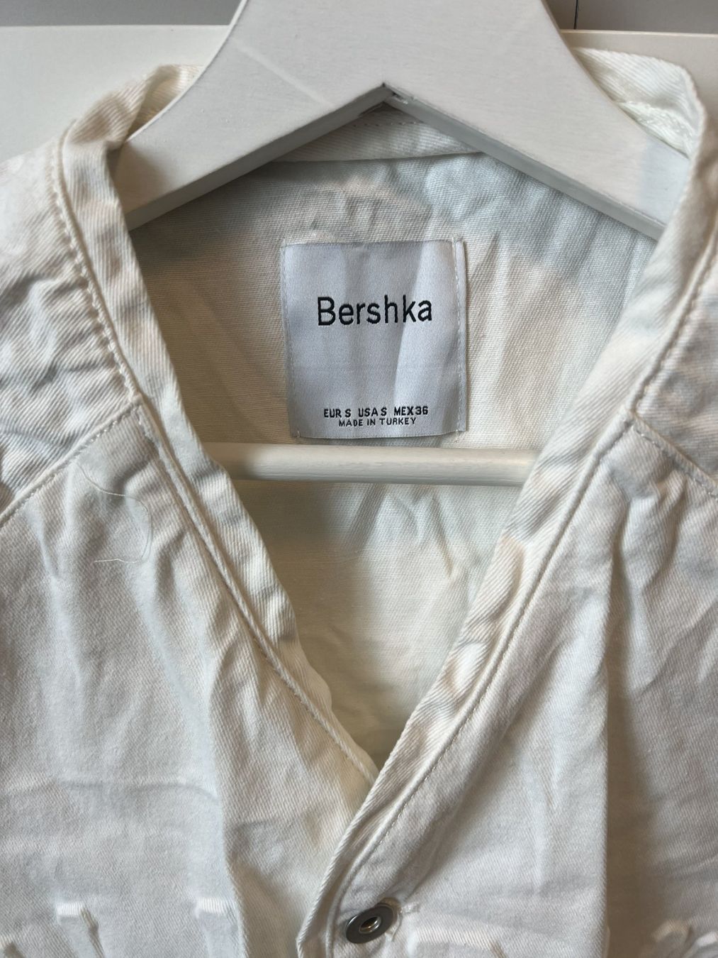 Bershka Camicie: Bershka Oversize Shirt – Nuovo (secondo la descrizione) da Bülach venduto da deinmica 2
