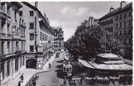 GENÈVE, place de la tour du molard et le tram